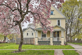 Idyllic Rochester Apartment 2 Miles to Downtown!